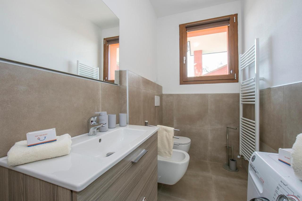 Villa Teresa Apt Lake Garda View - Happy Rentals ソイアーノ・デル・ラーゴ エクステリア 写真