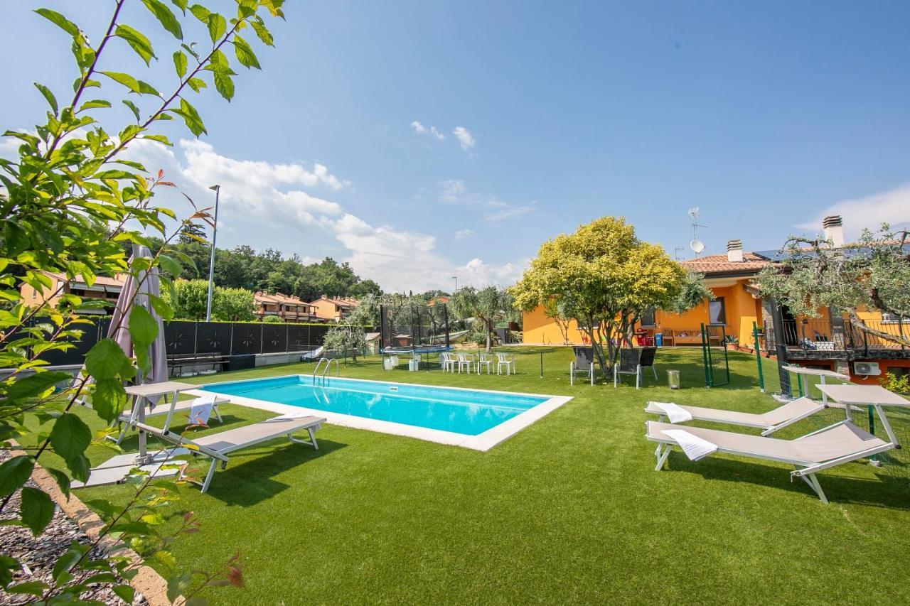 Villa Teresa Apt Lake Garda View - Happy Rentals ソイアーノ・デル・ラーゴ エクステリア 写真