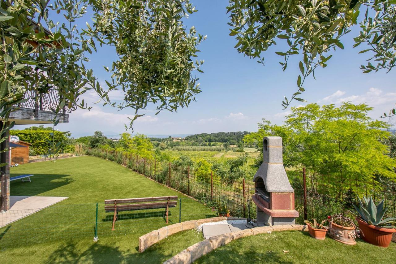 Villa Teresa Apt Lake Garda View - Happy Rentals ソイアーノ・デル・ラーゴ エクステリア 写真
